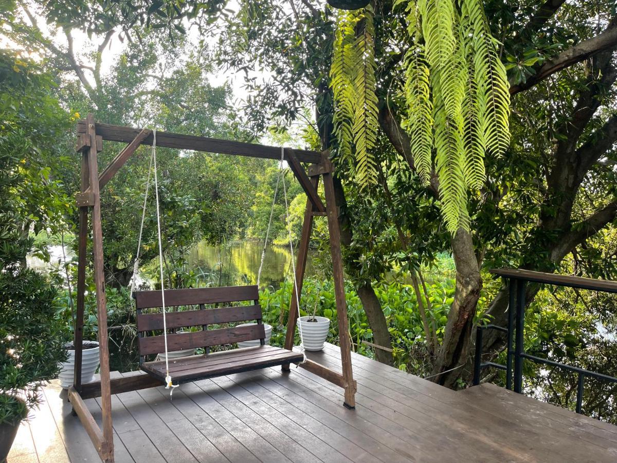 Banmai87 Guest House บ้านไม้87 เกสต์เฮ้าส์ Ayutthaya Extérieur photo