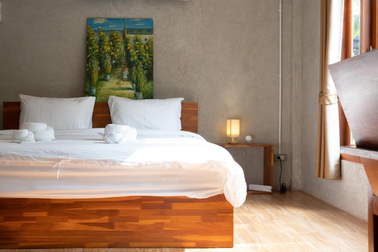 Banmai87 Guest House บ้านไม้87 เกสต์เฮ้าส์ Ayutthaya Extérieur photo